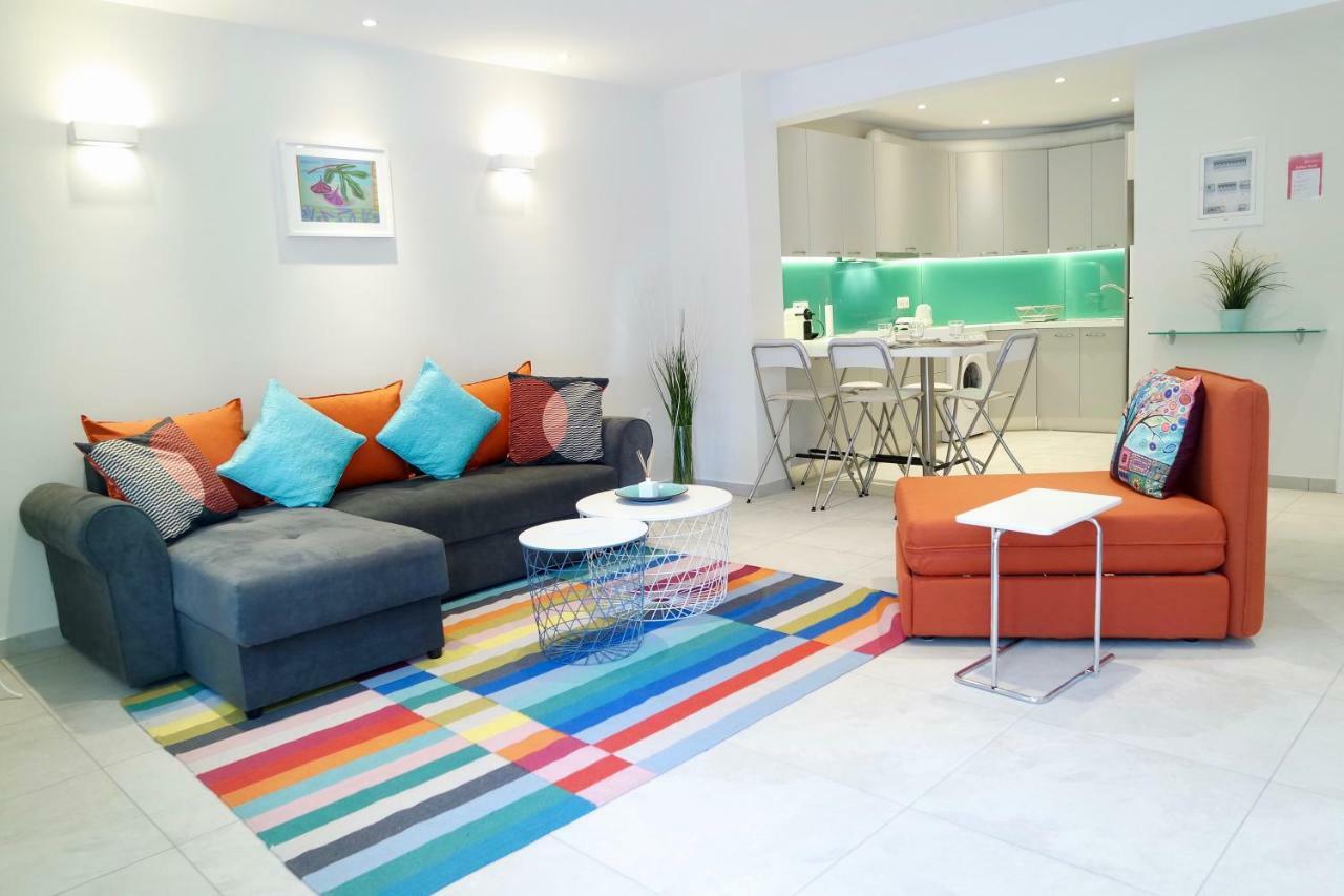 Design Apartment In The City Of أثينا المظهر الخارجي الصورة